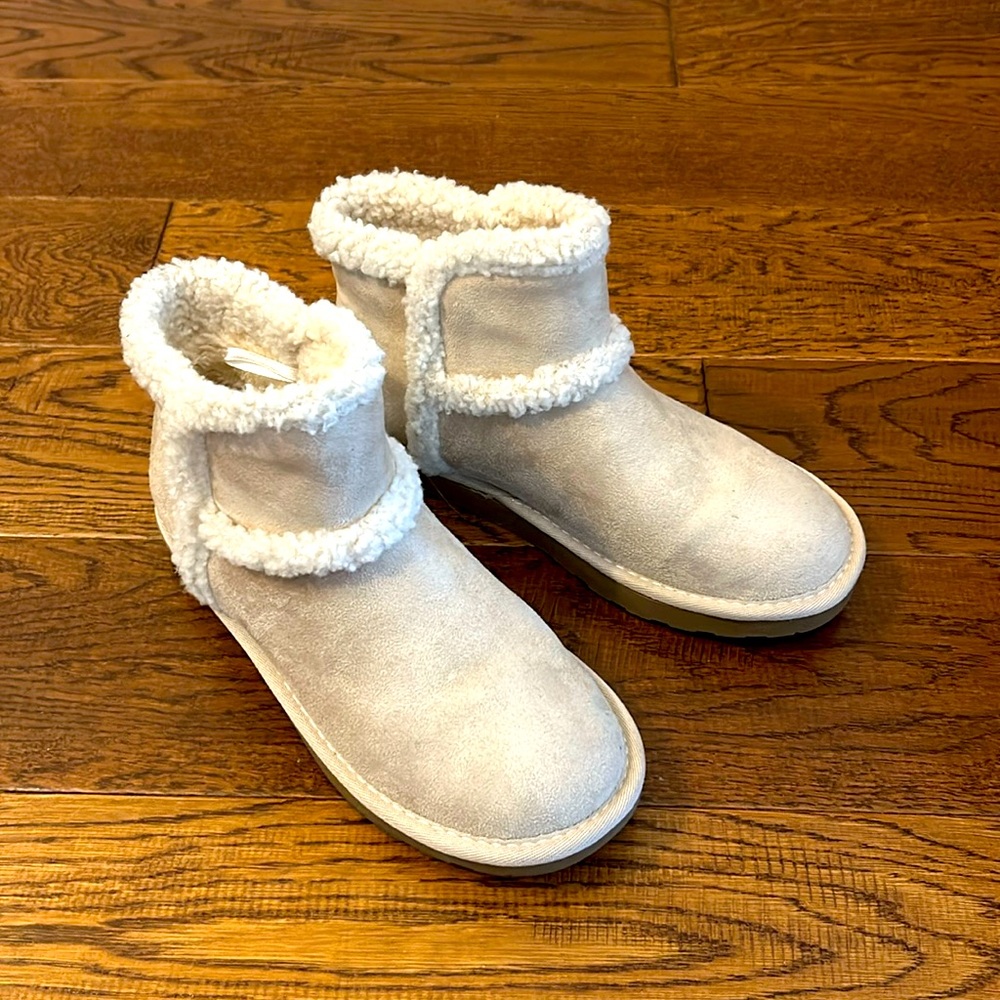 Jelly pop Memory Foam Booties
